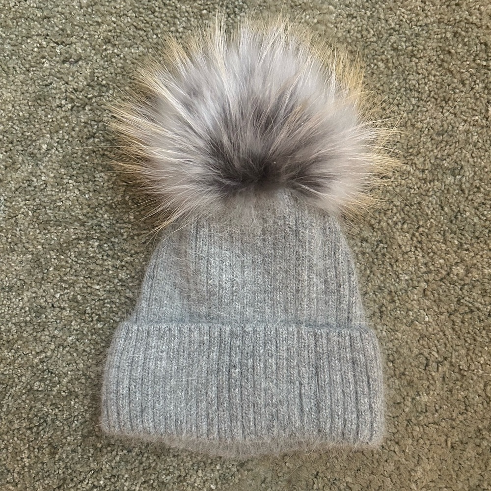 Cozy Gray Knit Fur Hat